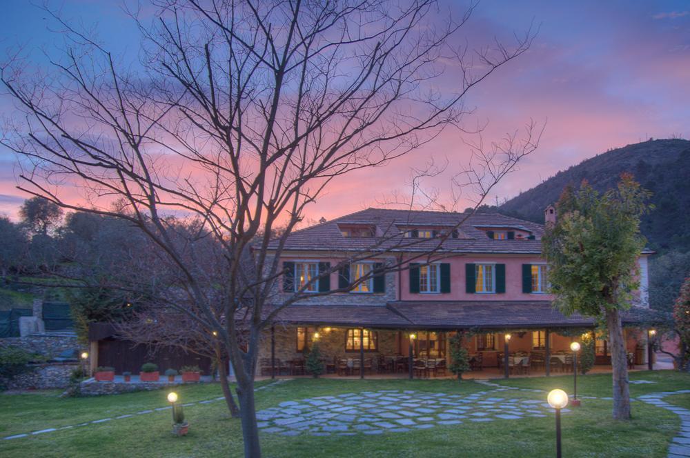 Hotel Relais Borgofasceo Ortovero Exterior foto